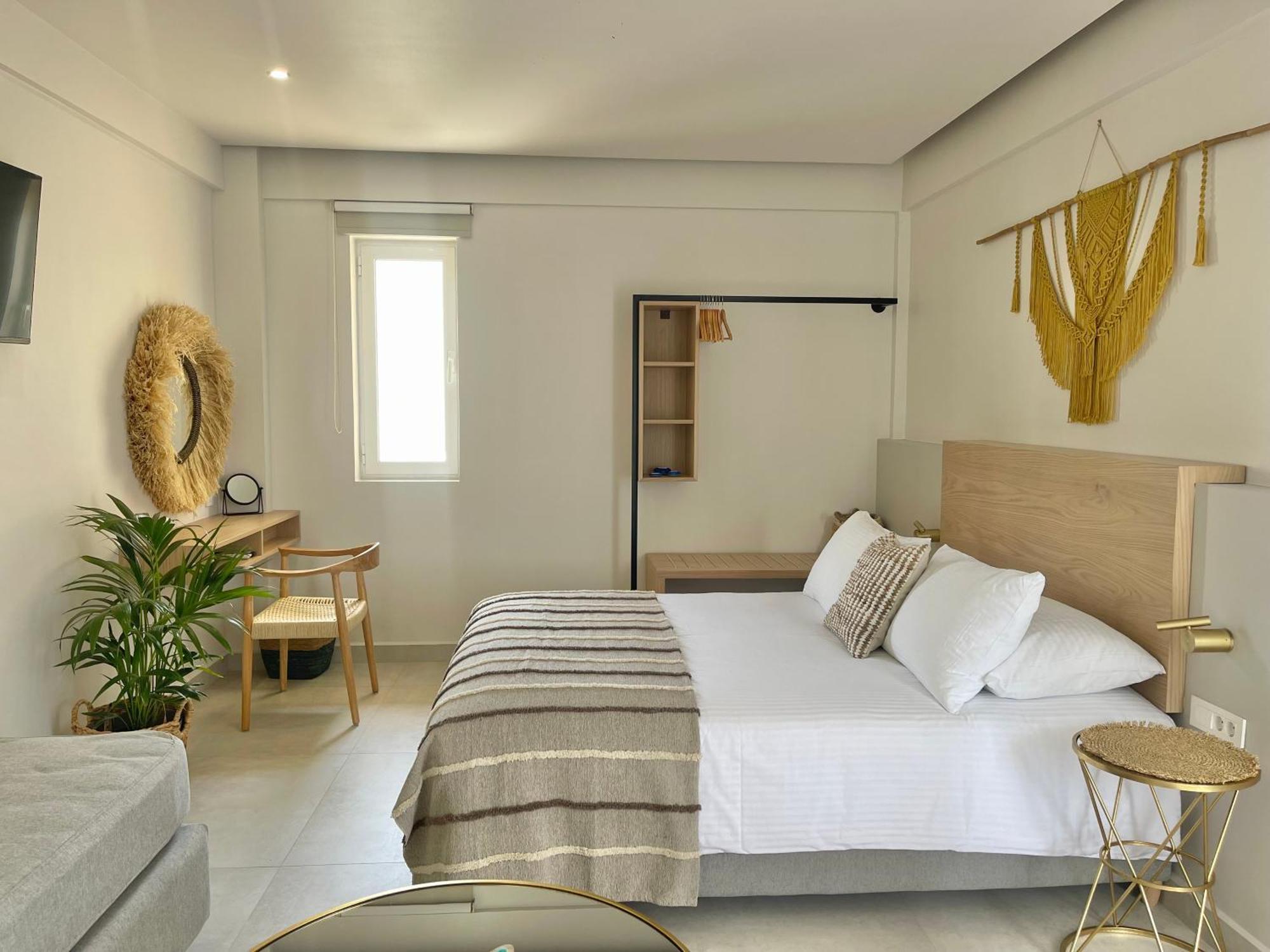 Alexia Beach Hotel Agia Marina Exterior foto